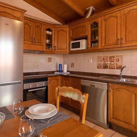 Villa Helen - Heated Pool Wifi Smarttv Barbecue Corralejo Bagian luar foto