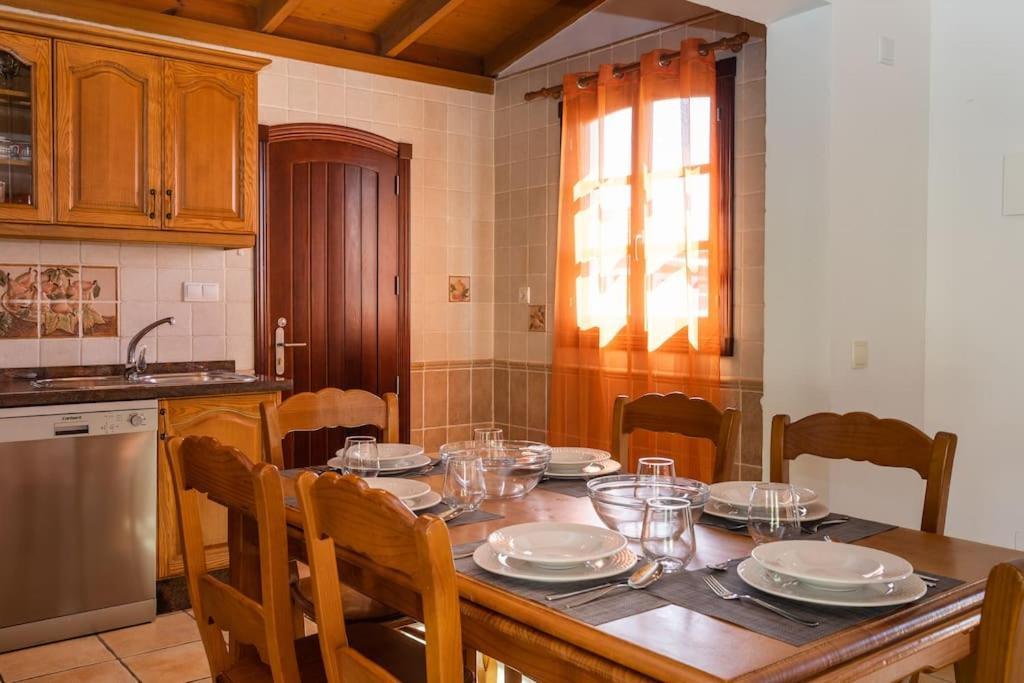 Villa Helen - Heated Pool Wifi Smarttv Barbecue Corralejo Bagian luar foto