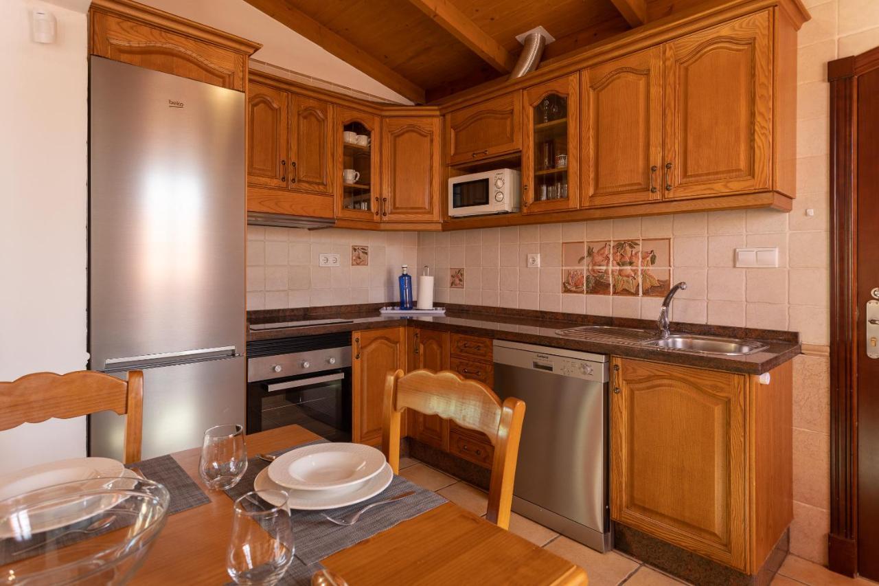 Villa Helen - Heated Pool Wifi Smarttv Barbecue Corralejo Bagian luar foto